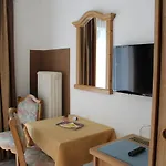 Πανσιόν Steinbacher 3*