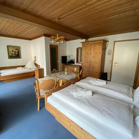 Steinbacher 3*